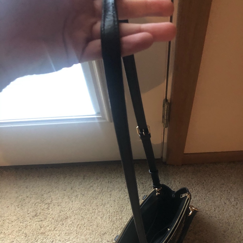 Coach purse - Picture 3 of 5